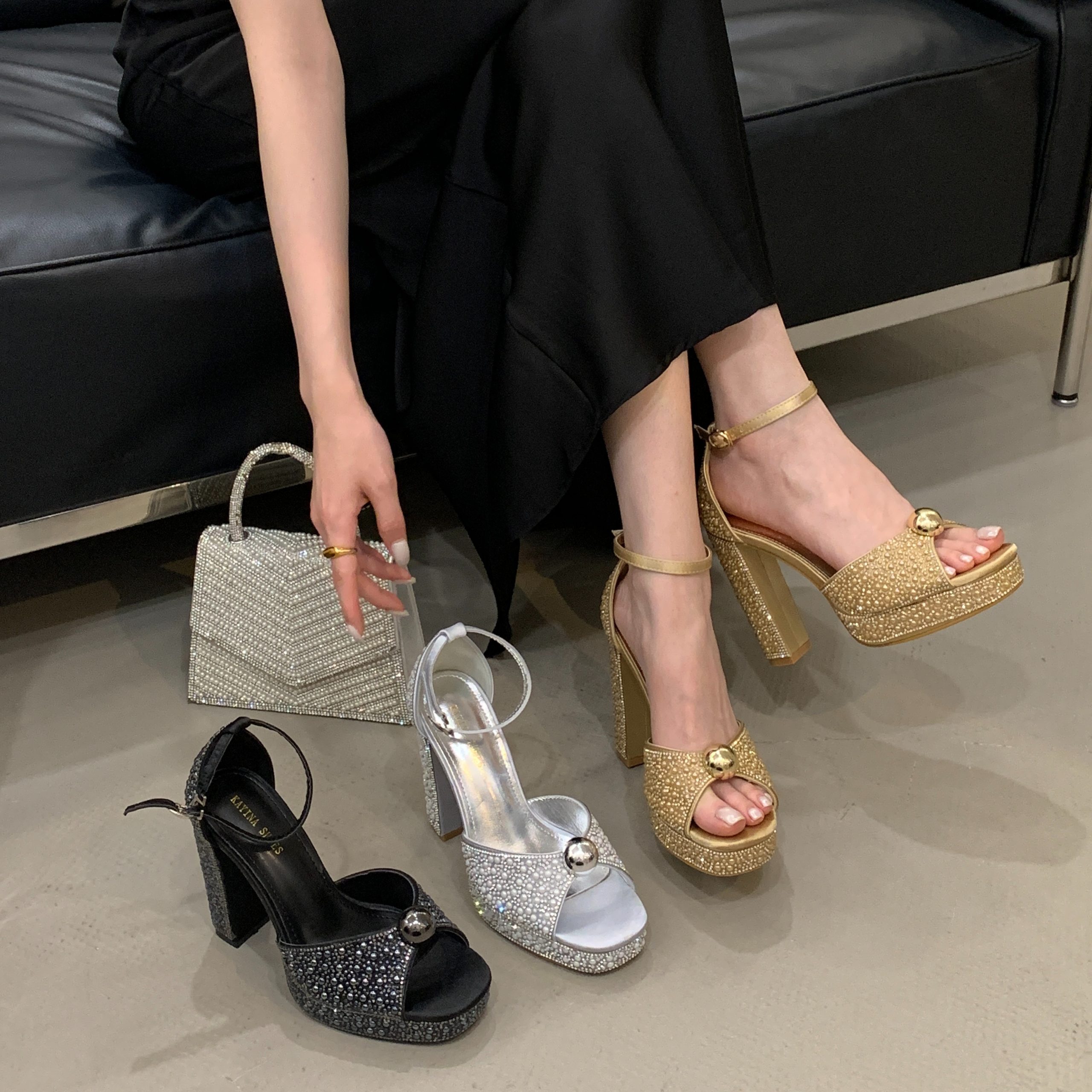2026 Summer New Fashion Elegant High Heel Sandals with Pearl Rhinestone Open Toe Chunky Heel Platform