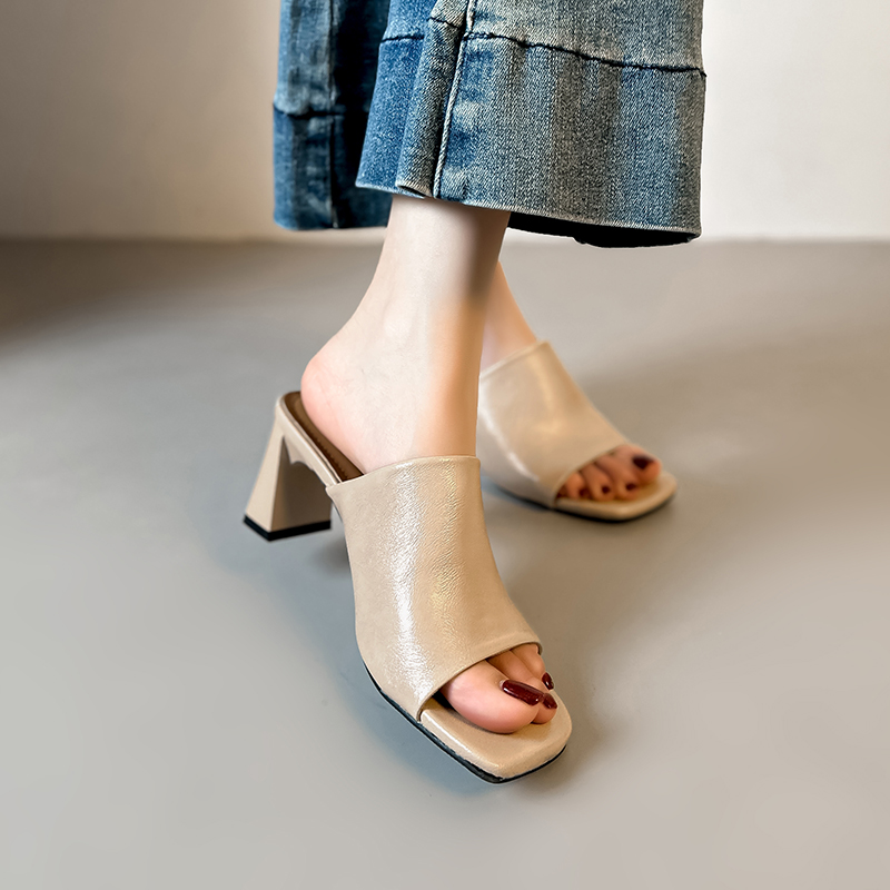 2026 Summer New Soft Leather Minimalist Square Toe Open Toe Slippers Women High Heel Sandals