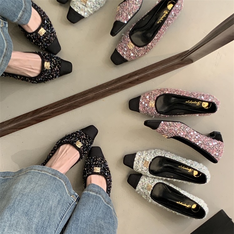 Fortune One Foot Little Fragrance Style Square Toe Metal Buckle Flat Shoes 2025 Spring Summer New Shallow Mouth Metal Buckle Mid Heel Women’s Shoes